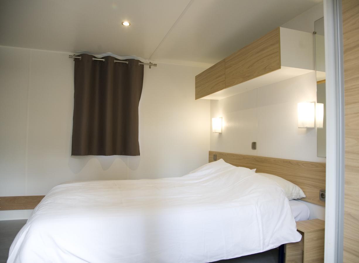 Camping Het Wieskamp Henxel 객실 사진