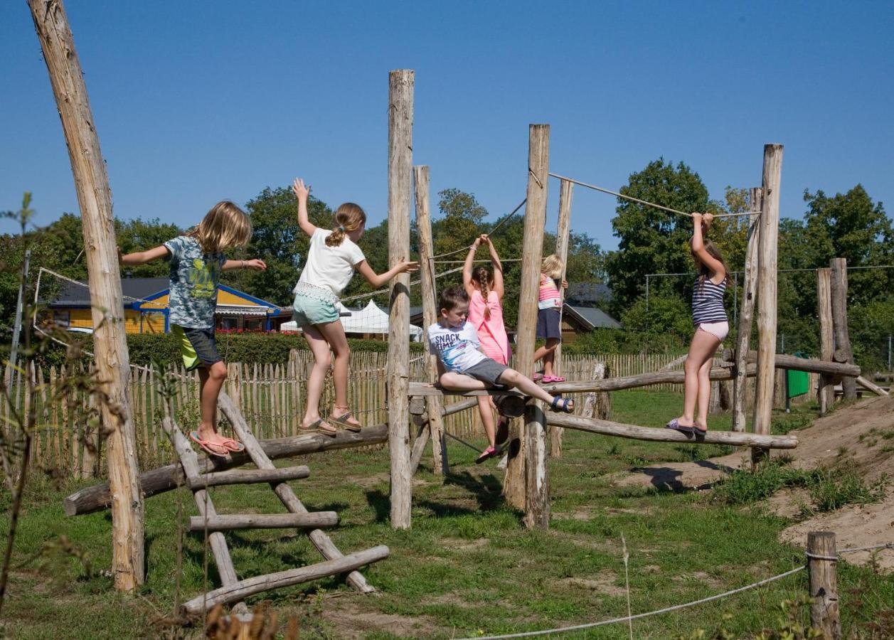 Camping Het Wieskamp Henxel 외부 사진